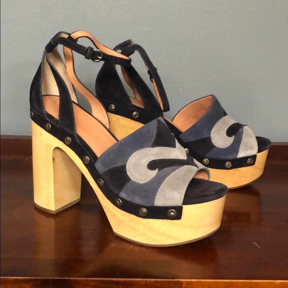 Platform shoes